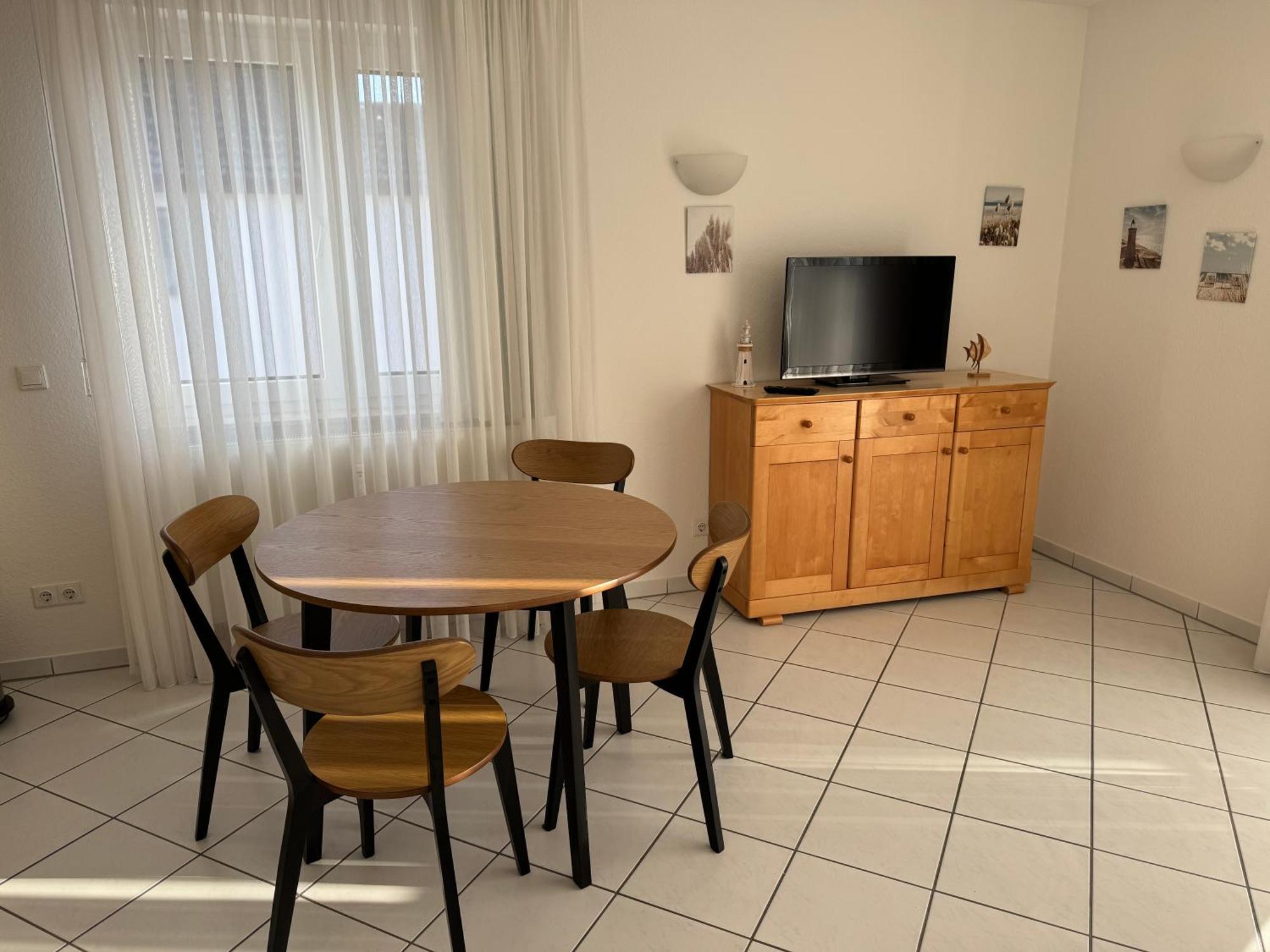 Ferienwohnung Moewe Mit Balkon, Nur 200M Bis Zum Strand Zempin Buitenkant foto